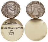 Maximianus (286-305). Radiate (21mm, 3.38g). Alexandria, 305-6. Radiate, draped and cuirassed bust r. R/ Prince standing r., receiving Victory on glob...