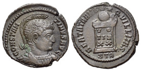 Constantine I 'the Great' (307-337). Follis (19mm, 6.02g, 6h). Treveri. Helmeted and cuirassed bust r. R/BEATA TRANQVILLITAS / STR. Globe on altar ins...