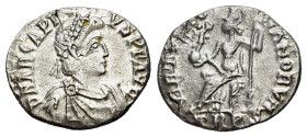 Arcadius (383-408). AR Siliqua (17mm, 1.5g). Treveri, 392-5. Pearl-diademed, draped and cuirassed bust r. R/ Roma seated l. on cuirass, holding spear ...