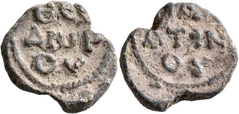 Theodoros, palatinos, 6th-7th centuries. Seal (Lead, 20 mm, 5.98 g, 12 h). ΘЄO/Δ...