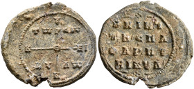 Niketas, imperial spatharokoubikoularios, 10th century. Seal (Lead, 22 mm, 4.30 g, 12 h). Cruciform monogram KVPIЄ ROHΘЄI; in quadrants, TⲰ - CⲰ / Δ૪-...