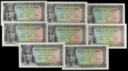 Spanish Banknotes
Estado Español

Lote 8 billetes 5 Pesetas. 13 Febrero 1943. Isabel la Católica. Sin Serie a Serie G, todas. Un billete de cada se...
