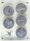 Spanish Medals

Lote 5 medallas Serie 10 Mandamientos. 1975. SALVADOR DALÍ. AR (999). Ø 50 mm. Cada medalla con la firma del artista. En bloque de m...