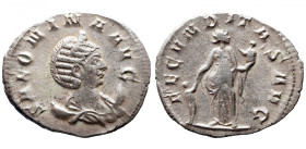 Roman Imperial 
SALONINA ( Augusta 254-268). Antoninianus. Mediolanum. 
Obv: SALONINA AVG. Diademed and draped bust right, set on crescent. 
Rev: F...