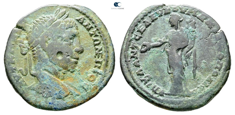 Moesia Inferior. Marcianopolis. Elagabal AD 218-222. 
Bronze Æ

26 mm, 8,17 g...