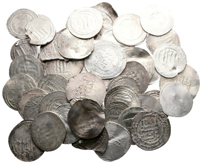 Lot of ca. 50 ancient bronze coins / SOLD AS SEEN, NO RETURN! 

Fine