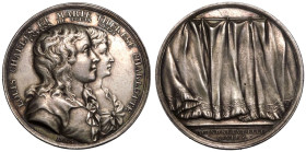 FRANCE.
Silver Medal, 1793.
By Loos, on the uncertain fate of the children of King Louis XVI. 'Le destin incertain des enfants royales.'
The half-l...