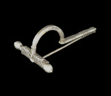 Silver bulb-headed fibula, L 11cm. Roman, 3rd - 4th century A.D. One bulb missing. With copy of the invoice! Große silberne Zwiebelknopffibel. Römisch...