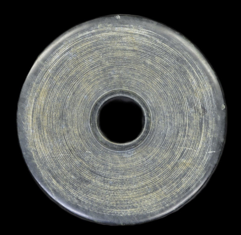 Unusual large Chinese bi-disc. China, probably Warring States period, about 3rd/...