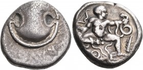 BOEOTIA. Thebes. Circa 425-395 BC. Stater (Silver, 21 mm, 11.70 g). Boeotian shield. Rev. Θ - Ε The infant Herakles seated facing, nude and with his h...