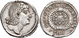 Constantius II, 337-361. Siliqua (Silver, 20 mm, 2.99 g, 6 h), Nicomedia, 340-351. Laureate and rosette diademed head of Constantius to right, with up...