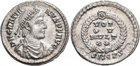 Gratian, 367-383. Siliqua (Silver, 19 mm, 2.29 g, 7 h), Siscia, 375-378. DN GRATIA-NVS P F AVG Diademed, draped and cuirassed bust of Gratian to right...