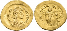 Justin II, 565-578. Tremissis (Gold, 15 mm, 1.46 g, 6 h), Constantinople. D N IVSTI - NVS PP AVC Diademed, draped and cuirassed bust of Justin to righ...