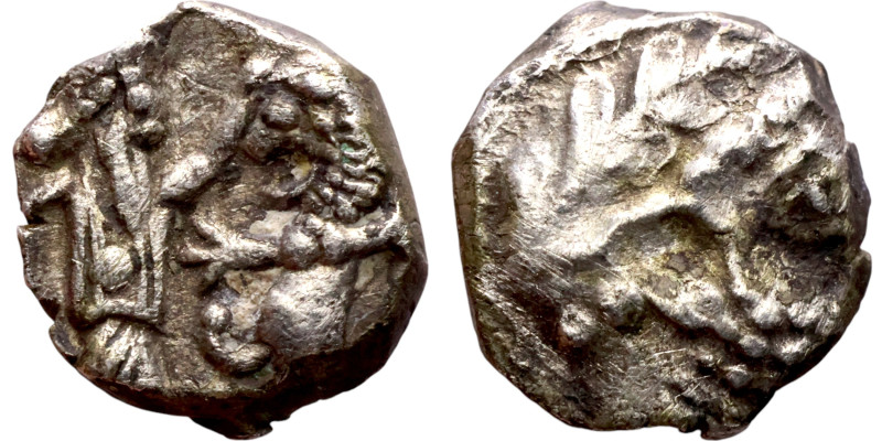 Phoenicia, Obol, Sidon (375-333 BC) Obverse: Galley l.; legend in Phoenician, Re...