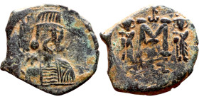 Constantine IV (668-685) follis. Obverse: Bust of emperor. Reverse: Large M

23mm 4.00g
