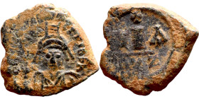 Maurice Tiberius (582-602) Decanummium. Antioch. Obverse: Crowned bust facing Reverse: Large I between ANNO and regnal year. Cross above

17mm 3.83g