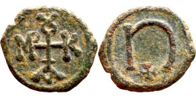 Tiberius II Constantine. (578-582) Pentanummium Obv:Cross monogram Rev: Maurikiou

15mm 1.54g