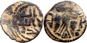 Seljuk (1037–1157) silver coins. Obverse: Arabic inscription. Reverse: Arabic inscription

17mm 2.03g