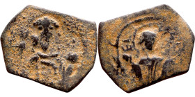 Manuel I, AE Tetarteron. 1143-1181 AD. Constantinople. MP-ΘV to left and right of Mary, nimbate, bust facing, both hands raised ("orans") / MANVHΛ ΔEC...