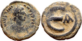 Justinian I (527-565) Pentanummium. Obverse: :D N IVSTINIANVS P P AVG, diademed, draped, and cuirassed bust right Reverse: Large E

18mm 3.07g