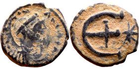 Justinian I (527-565) Pentanummium. Obverse: :D N IVSTINIANVS P P AVG, diademed, draped, and cuirassed bust right Reverse: Large E

14mm 2.22g
