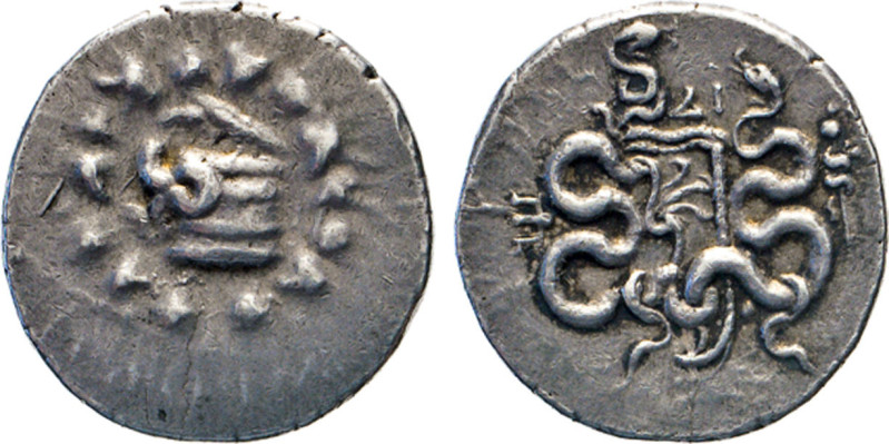 GRIECHEN. MYSIEN, Pergamon. Tetradrachme, Sista mystica in Efeukranz. Rs. Köcher...