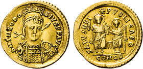 RÖMISCHES REICH. Theodosius II., 408-450. Solidus, Konstantinopel. Frontale Panzerbüste. Kopf leicht n.r., mit Helm, Perlendiadem, Speer und Schild. R...