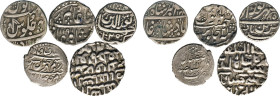 INDIEN. Murshidabad. AR-Rupie o. J. (1792-1818), Calcutta. Mitch. 3787/3788. KM 117. 12,39 g. Jaipur. AR-Nazarana- Rupie 1865. KM 117. 11,39 g. Dazu 3...