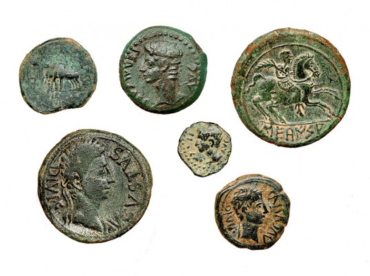 6 monedas: ases (3), semis (2) y cuadrante (1). Sekaisa, Iulia Traducta (2), Cel...