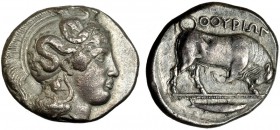 LUCANIA. Thurium. Diestátera (400-350 a.C.). A/ Cabeza de Atenea a der. con casco ornamentado con la figura de Scylla. R/ Toro embistiendo a der., atú...
