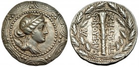 MACEDONIA. Anfipolis. Tetradracma (158-149 a.C.). A/ Escudo macedonio con cabeza de Artemisa a der. R/ Dentro de corona: maza con monograma encima y l...
