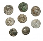 8 monedas: semis anónimo; 5 denarios de República, 1 de Marco Antonio y Augusto y 1 de Augusto. De RC a MBC.