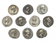 10 denarios diferentes: Julia Domna, Faustina hija y Septimio Severo, Vespasiano, Domiciano (2), Trajano, Antonino Pio (2) y Marco Aurelio. De BC a MB...