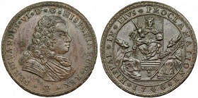 Medalla de proclamación. 1746. Sevilla. Las figuras del rev. sin nimbo. AE 33,5 mm. H-28. Concreción en el anv. EBC. Muy escasa.