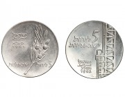 ISRAEL. Lote de 2 monedas de 5 lirot. 1961 y 1962. KM-33 y 35 SC.