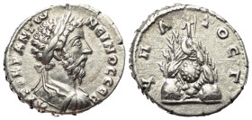 Kappadokien. Kaisareia (Caesarea). Marcus Aurelius (161 - 180 n. Chr.).

 Didrachme (Silber). 175 - 176 n. Chr.
Vs: Kopf des Marcus Aurelius mit Lo...