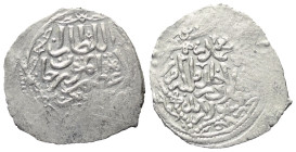 Karamaniden. Muhammad bin 'Ala ad-Din (805 - 822 H. / 1402 - 1419).

 Dirham (Silber). Ohne Jahr. Larende.
Prägung als Vasall Timur Lenks.

Vs: T...