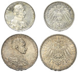 Deutschland - Lots.


Kaiserreich. 
Preußen. Wilhelm II. (1888 - 1918).

Lot (2 Stück, Silber): 5 Mark 1913 A und 3 Mark 1914 A.

Jaeger 112 u...