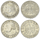 Deutschland - Lots.


Deutschland nach 1871.
Drittes Reich.

Lot (2 Stück, Silber): 2 Mark 1933 A und D Luther.

Sehr schön - fast vorzüglich....