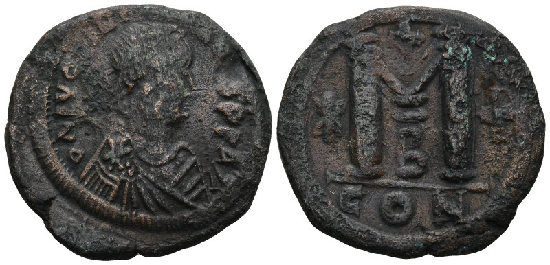 Justinian I (527-538 AD). Constantinople,
AE Follis (33,9mm 16,8g)
Obv: D N IV...