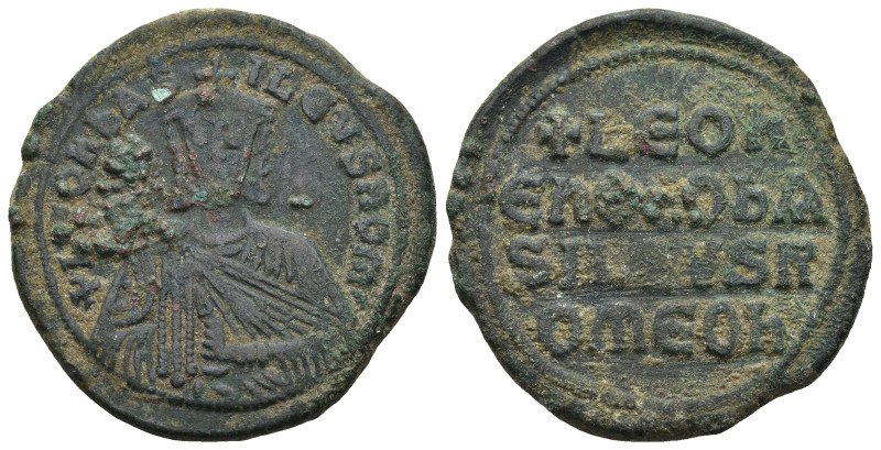 Leo VI the Wise (886-912 AD). Constantinople
AE Follis (25mm 8,8g)
Obv: + LЄOҺЬA...