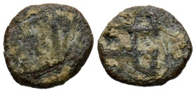 VISIGODOS. Nummus. (Ae. 0,66/11mm). Siglo IV a.C. Emérita (Mérida). (Cru. Grupo C, tipo 174). Anv: Busto a izquierda. Rev: Monograma. BC+.