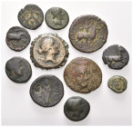 GRIECHENLAND, Lot von 11 Bronzemünzen, darin: DEMETRIOS I., AE 20. Artemisbüste r. Rs.Bogen und Köcher. 6,66g. MARONEIA, AE 14. Pferd r. Rs.Quadrat mi...