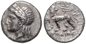 KLEINASIEN, IONIEN, Stadt Milet, AR Hemidrachme (350-250 v.Chr.). Belorb. Kopf des Apollo l. Rs.Löwe l. sich umwendend, oben Stern, unten Magistratsna...