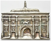 ITALIEN / VENEDIG, Stadt, Eins. versilb. Renaissance-Bronze o.J. auf die Porta de San Thomas in Treviso von MDXVIII (1518) des Hl. Thomas. 92x74x5mm; ...