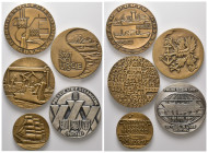 POLEN, Varia, Br.-Med. o.J. von H. Fajlhauer a.d. Werften in Gdynia u. Gdansk. 12 Zeilen Schrift Rs.Hafenanlage mit Kränen. vz-st; 70mm; 167g. DAZU: N...