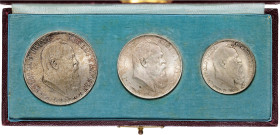 BAYERN, Luitpold, 1886-1912, 3-teiliges Set in Originaletui, darin: 5, 3 und 2 Mark 1911 D. 90. Geburtstag. Gesamtgewicht 55,64g.
 3 Stk., Tönung, f....