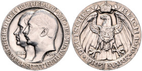 PREUSSEN, Wilhelm II., 1888-1918, 3 Mark 1910 A. Universität Berlin. 33mm; 16,69g; 12h.
 vz+
J.107