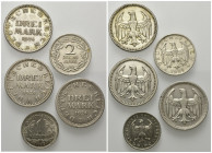 WEIMARER REPUBLIK, 1919-1933, 3 Mark 1924 A, D, G (alle s/ss). DAZU: 2 Mark 1931 D, Mark 1935 A (beide ss).
 5 Stk., s/ss und ss
J.312; 354