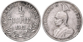 KOLONIEN, Deutsch-Ostafrika, 1/2 Rupie 1912 J. 25mm, 5,57g, 12h.
 kl.Rdf., ss
J.721; N.737; Y.14